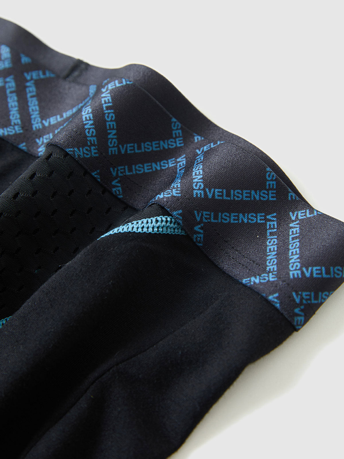 Second Skin Silk Soft Bamboo Boxer Brief with Fly 6"